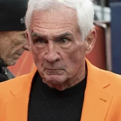 Mike Shanahan height profile photo