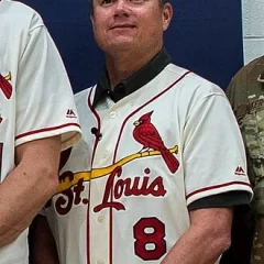 Mike Shildt height profile photo