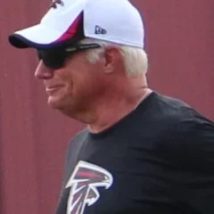 Mike Smith (American football coach) height profile photo