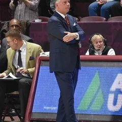 Mike Young (basketball) height profile photo
