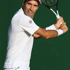 Mikhail Kukushkin height profile photo
