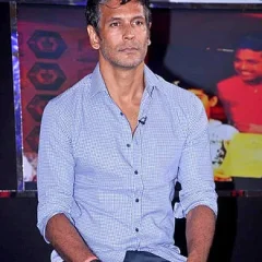 Milind Soman height profile photo