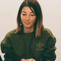 Mira Calix height profile photo