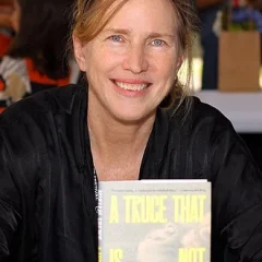 Miriam Toews height profile photo