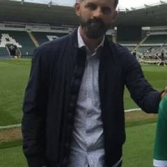 Miron Muslić height profile photo