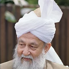 Mirza Tahir Ahmad height profile photo