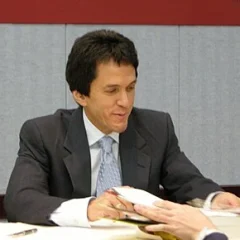 Mitch Albom height profile photo