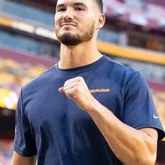 Mitchell Trubisky height profile photo