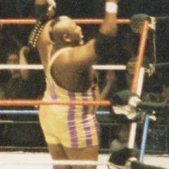 Mo (wrestler) height profile photo