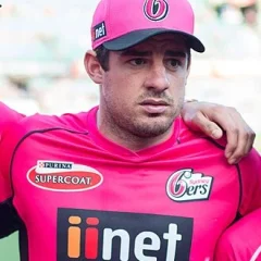 Moises Henriques height profile photo