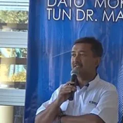 Mokhzani Mahathir height profile photo