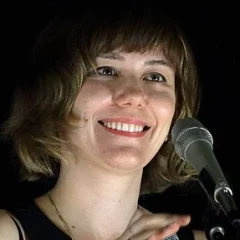 Molly Tuttle height profile photo