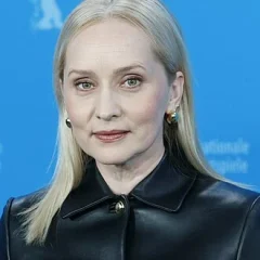 Mona Fastvold height profile photo