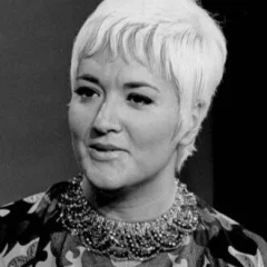 Morgana King height profile photo