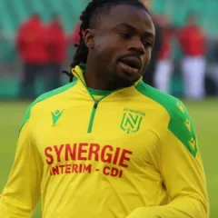 Moses Simon height profile photo