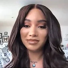 Munroe Bergdorf height profile photo
