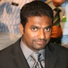 Muttiah Muralitharan height profile photo