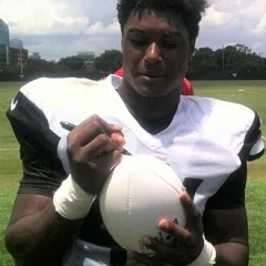 Myles Jack height profile photo