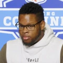 Myles Murphy (American football) height profile photo