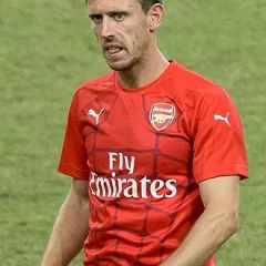 Nacho Monreal height profile photo