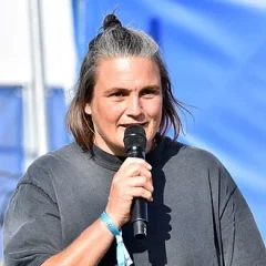 Nadine Angerer height profile photo