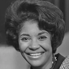 Nancy Wilson (jazz singer) height profile photo