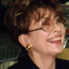 Nanette Newman height profile photo
