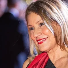 Nargess Eskandari-Grünberg height profile photo