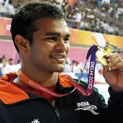 Narsingh Yadav height profile photo
