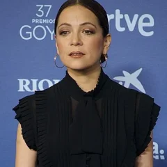 Natalia Lafourcade height profile photo