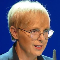 Nataša Pirc Musar height profile photo