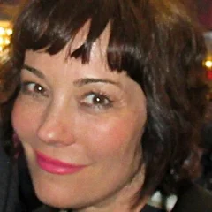 Natasha Gregson Wagner height profile photo