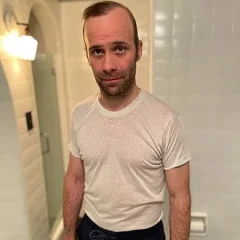 Nathan Barnatt height profile photo