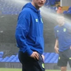 Nathan Broadhead height profile photo