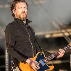 Nathan Connolly height profile photo