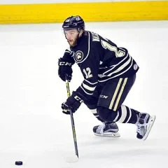 Nathan Walker height profile photo