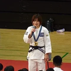 Natsumi Tsunoda height profile photo