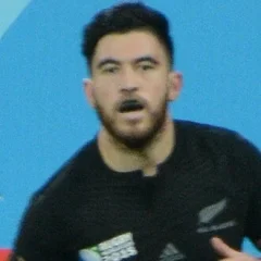 Nehe Milner-Skudder height profile photo