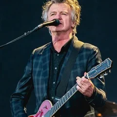 Neil Finn height profile photo
