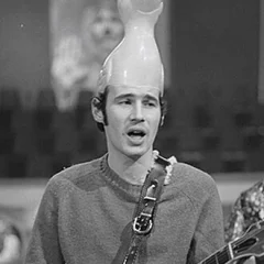 Neil Innes height profile photo