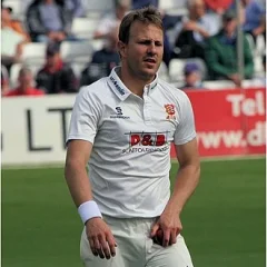 Neil Wagner height profile photo