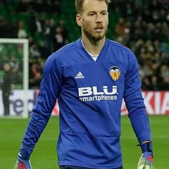 Neto (footballer, born 1989) height profile photo