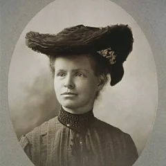 Nettie Stevens height profile photo