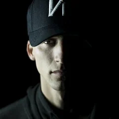 NF (rapper) height profile photo
