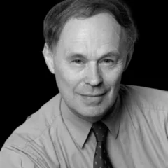 Nicholas Wade height profile photo