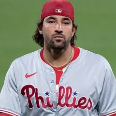 Nick Castellanos height profile photo