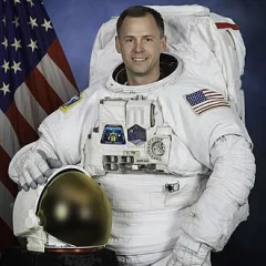 Nick Hague height profile photo