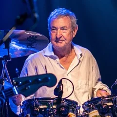 Nick Mason height profile photo