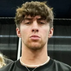 Nick Wayne height profile photo