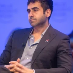 Nikhil Kamath height profile photo